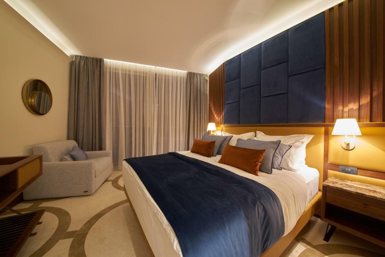 كوتور Corso Levante Luxury Suites Dobrota المظهر الخارجي الصورة